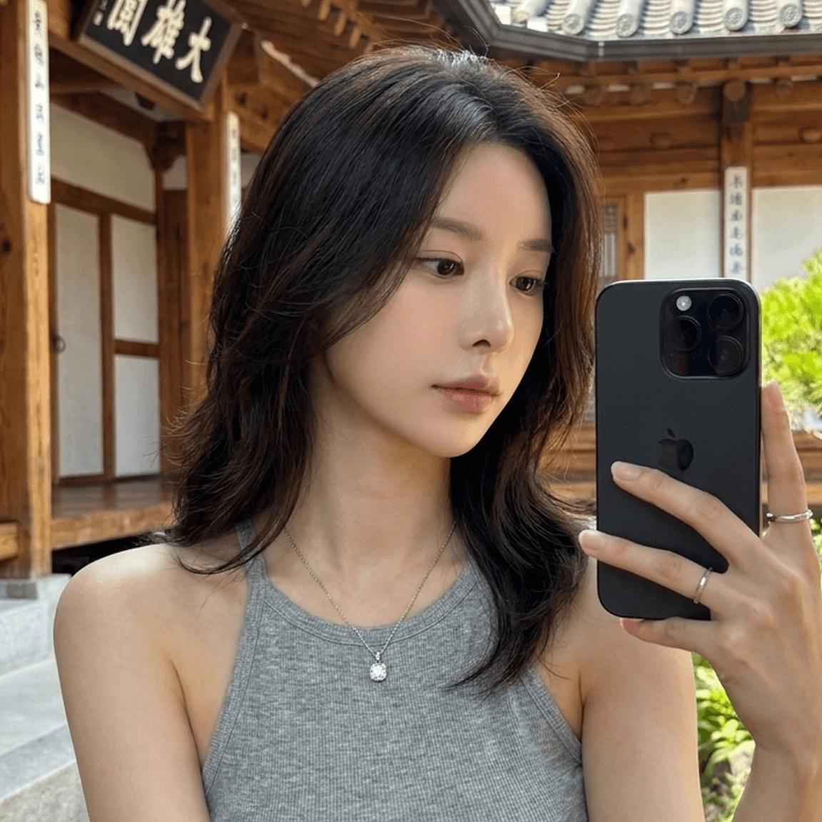 김리리 정면
